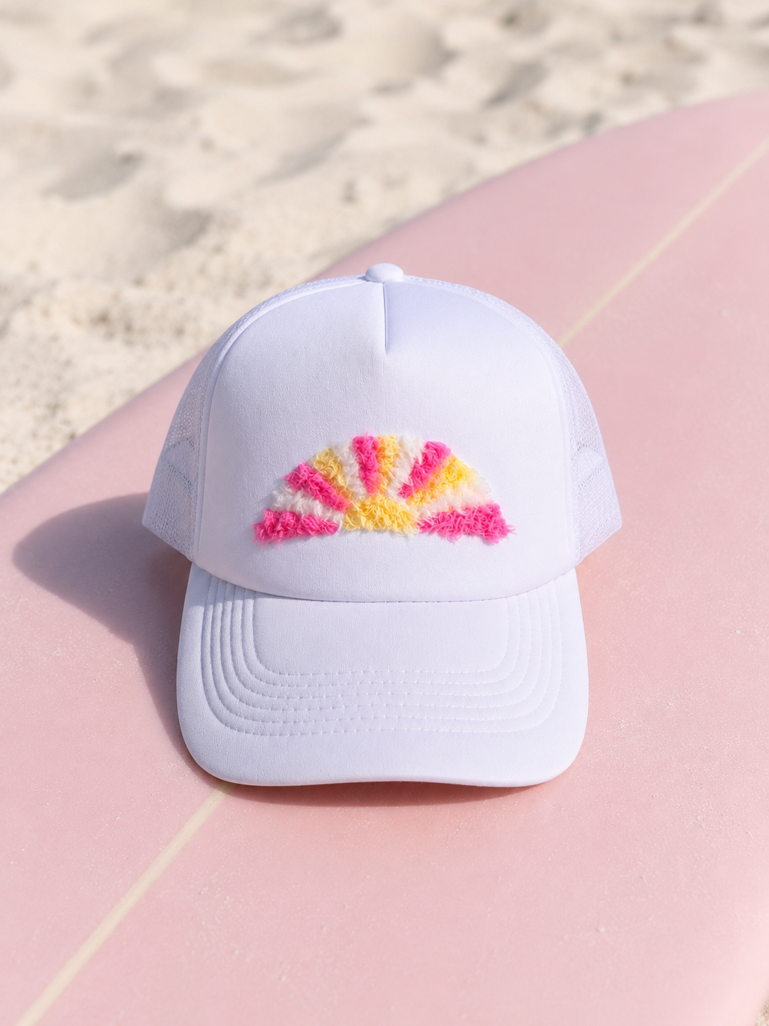 TRUCKER HAT FUZZY - HAT