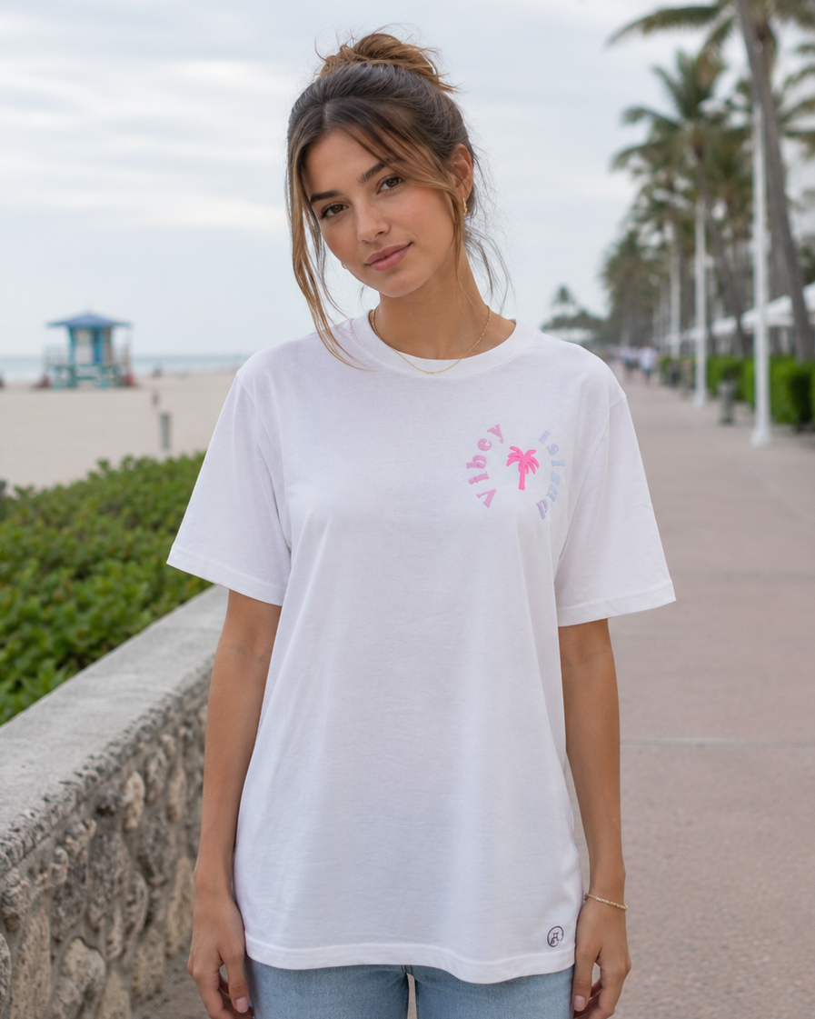 VIBEY ISLAND POWERFUL WOMAN T-SHIRT - T-shirt