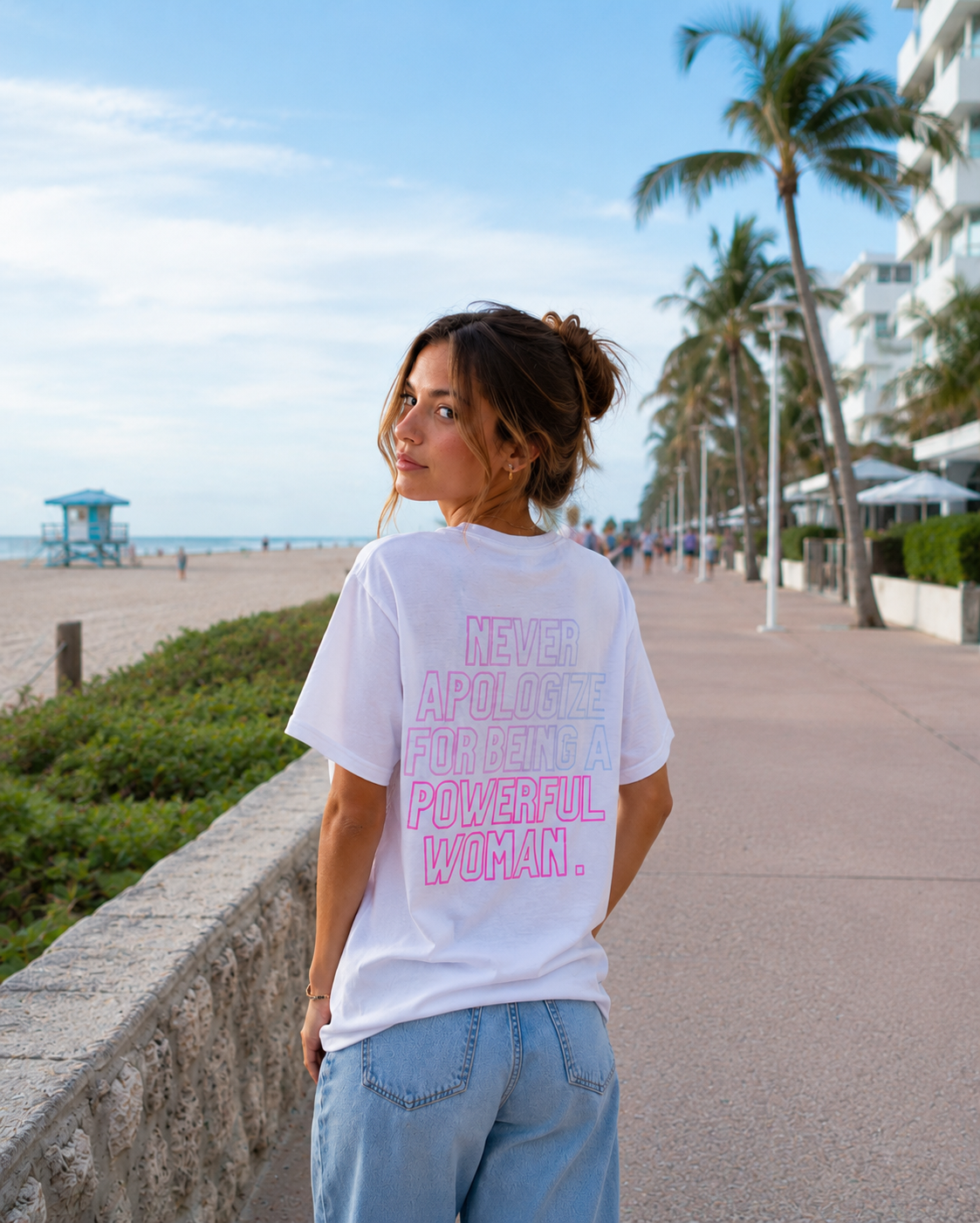 VIBEY ISLAND POWERFUL WOMAN T-SHIRT - T-shirt